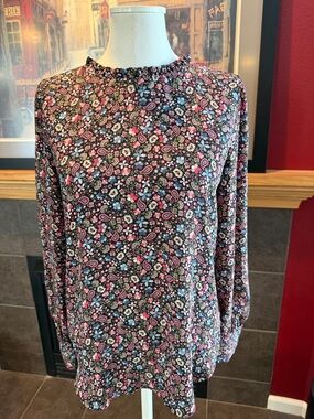 Floral NWT Paisley Long-Sleeve Top - Pink on Black